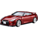 Nissan R35 GT-R '14 1/24 Scale Model (Pure Edition)