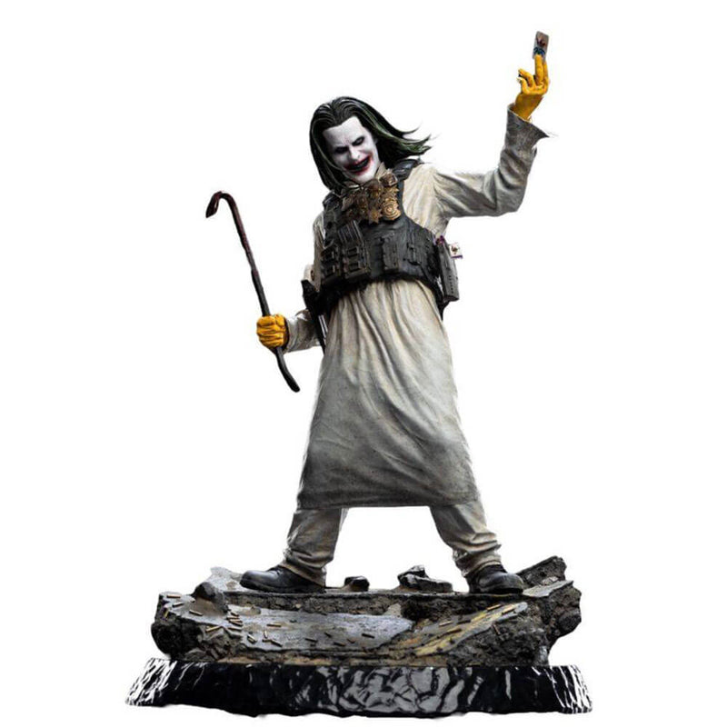 Justice League The Joker 1:4 Scale Statue