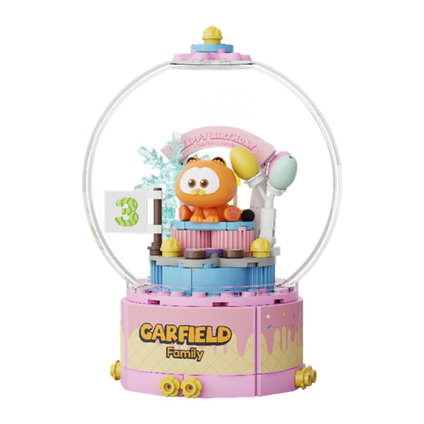 Garfield Birthday Cake Crystal Ball Construction Set