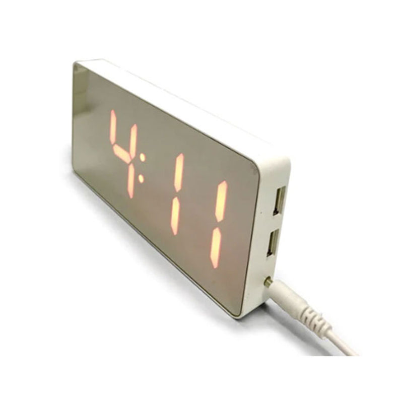 Speilet ansikt LED vekkerklokke med to USB -porter
